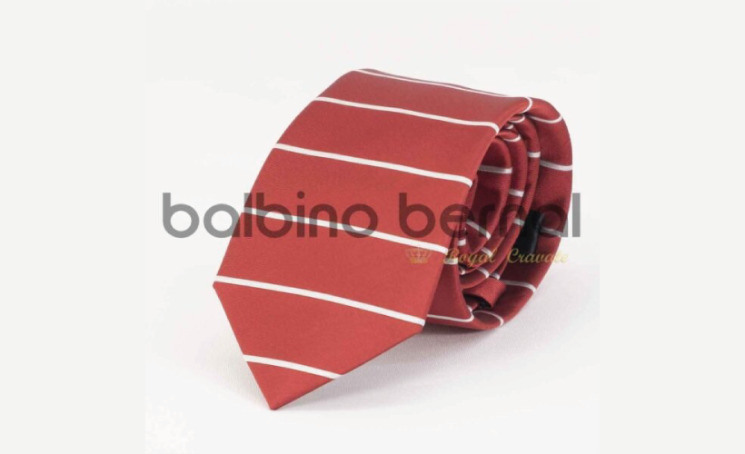 Corbata diseño rojo rayas horizontales