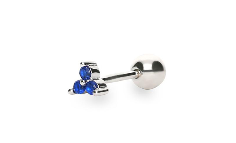 Piercing oreja plata primera ley