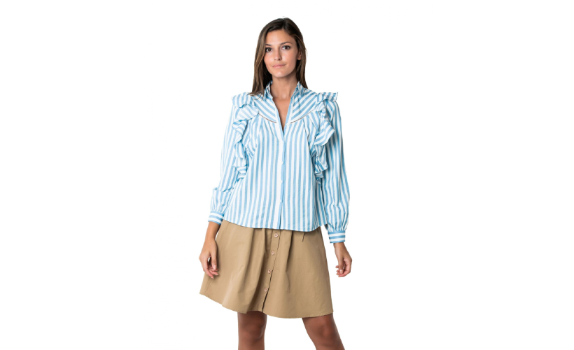 Blusa volantes en sisa con 15 % de descuento