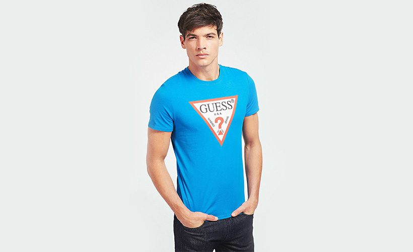 Camiseta logo Guess con 15% dto
