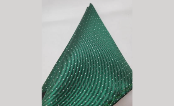 Pañuelo de solapa verde